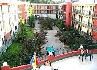 Hotell Club Strandja 4*